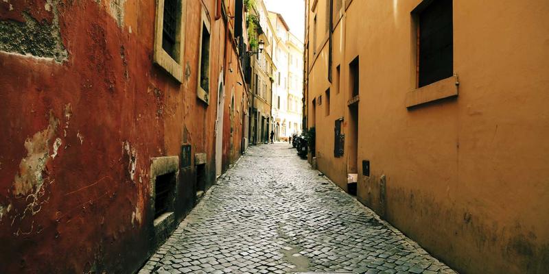 VAC快递30：高效物流配送与货运服务，助力国际快递新标杆