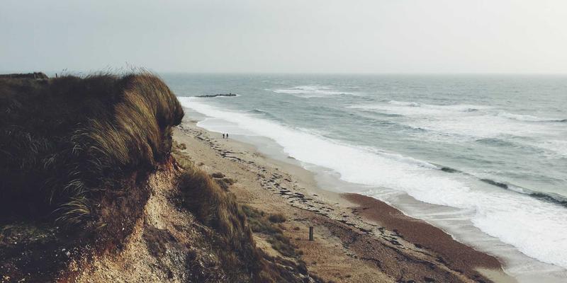 VAC快递64：跨境物流新选择，高效国际快递服务全解析