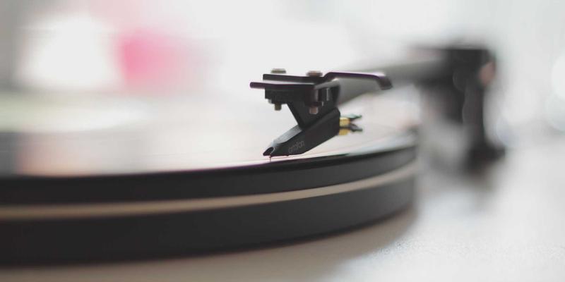 VAC快递绿色物流实践：环保包装、碳足迹计算与供应链可持续发展